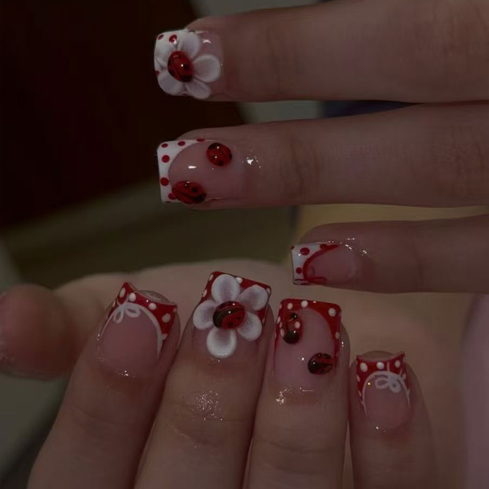 Nail Art Design - 24 Buah Per Set. Stiker Seni