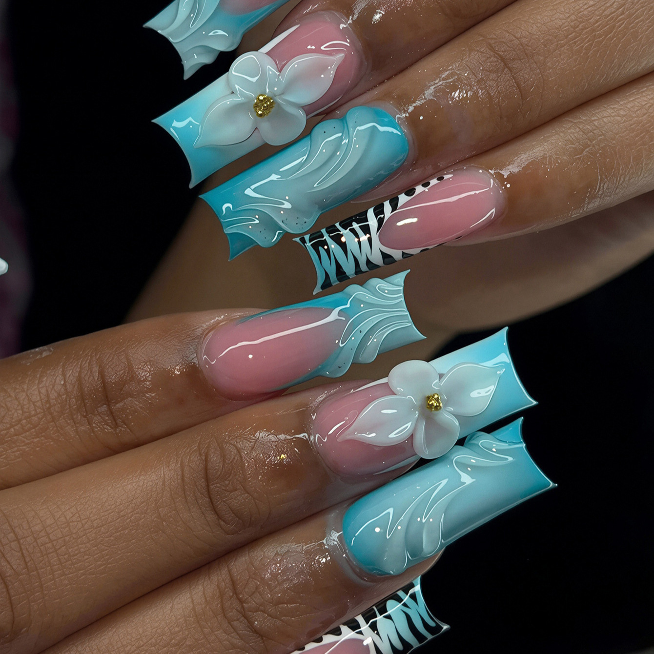 24Pcs Kuku Palsu Gaya Prancis  - Nail Art Zebra ulasan dan harga