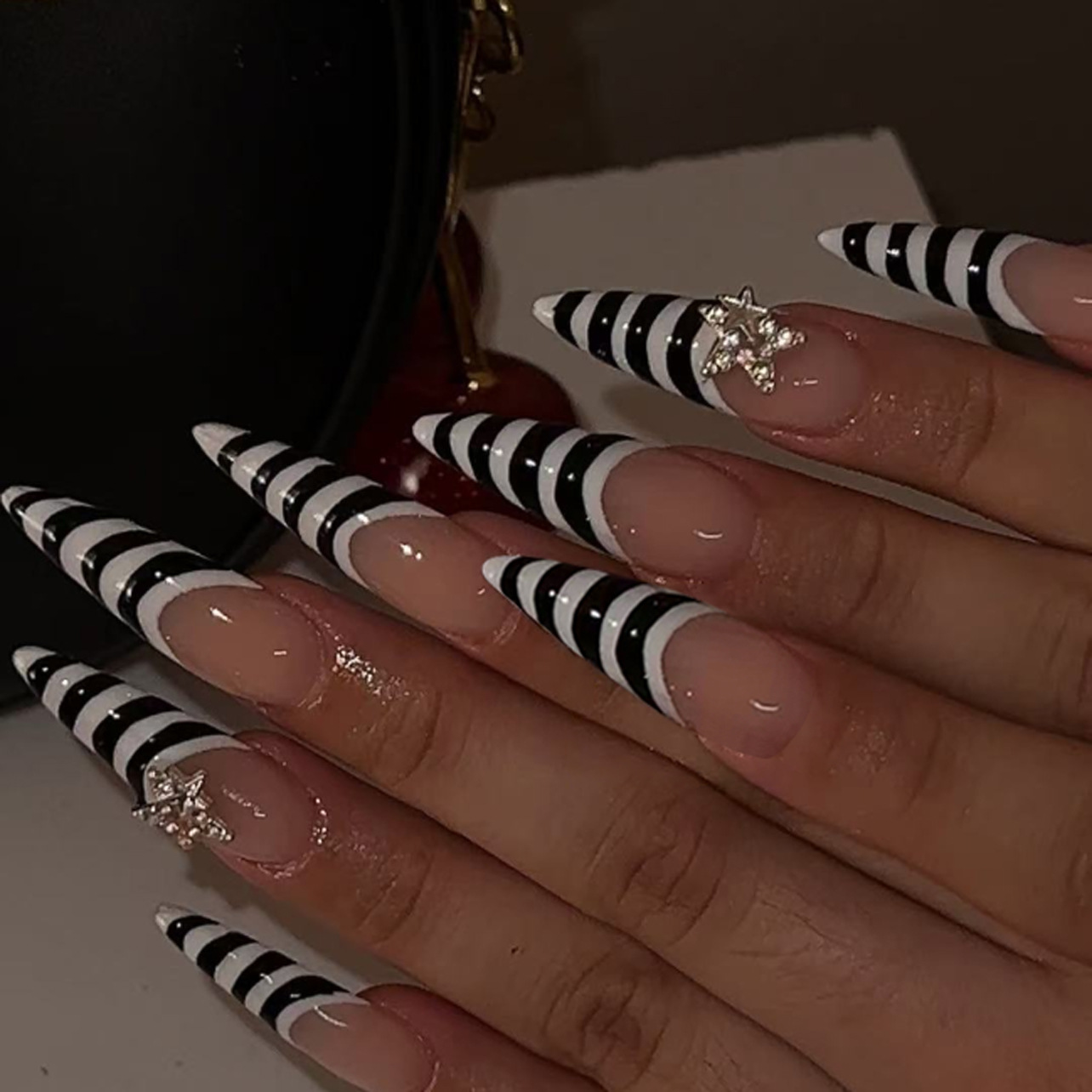 24pcs Kuku Palsu Motif Zebra H - Nail Art Zebra ulasan dan harga
